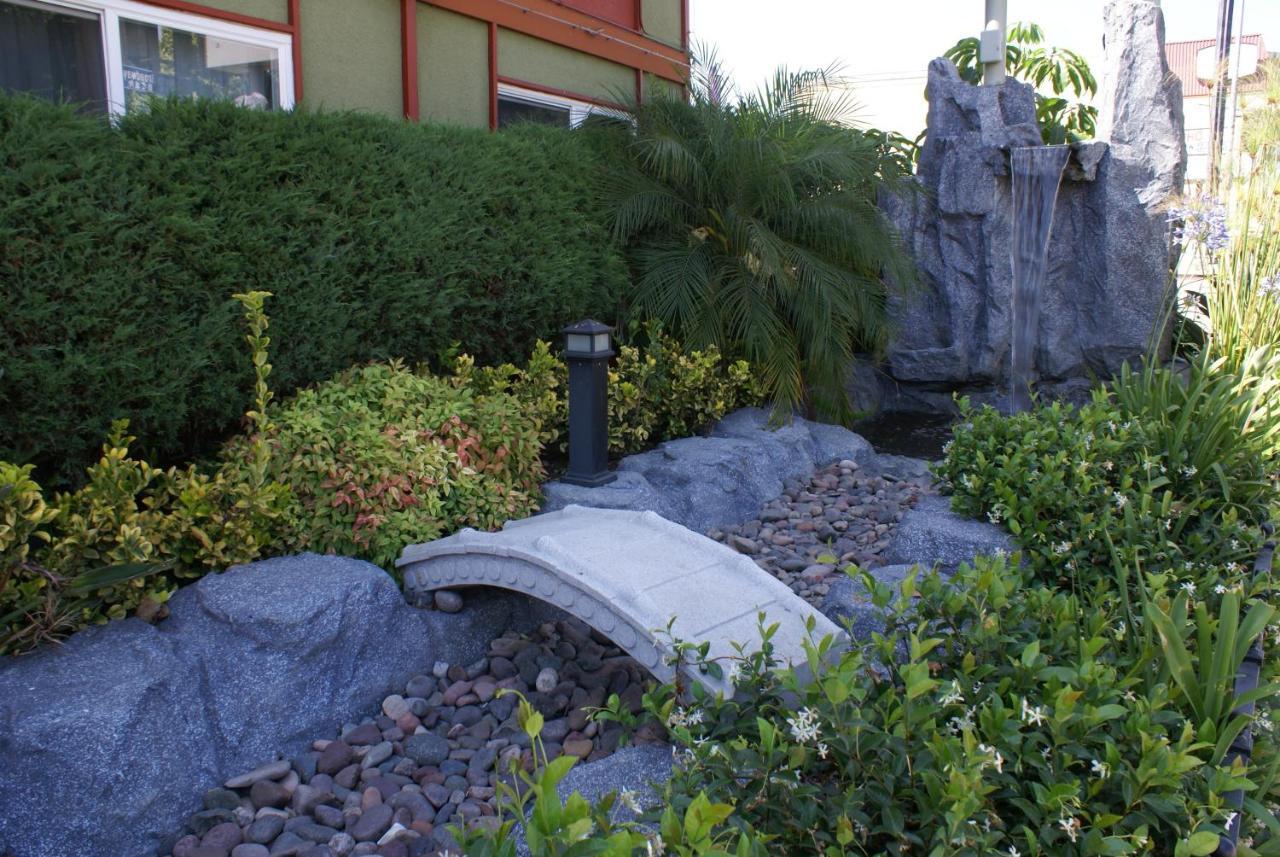 Royal Pagoda Dodger Stadium Motel 2*